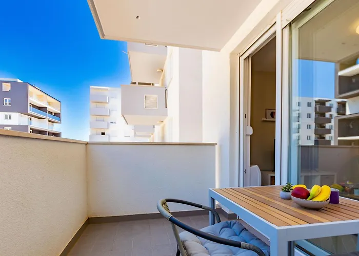 Lägenhet Campanula With Balcony